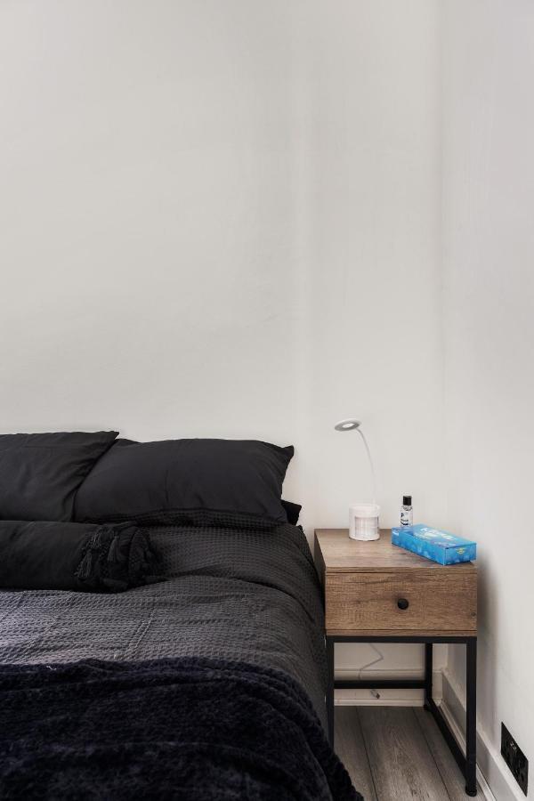 Beautifully Modern 2-Bed Apartment W/Garden London Eksteriør billede