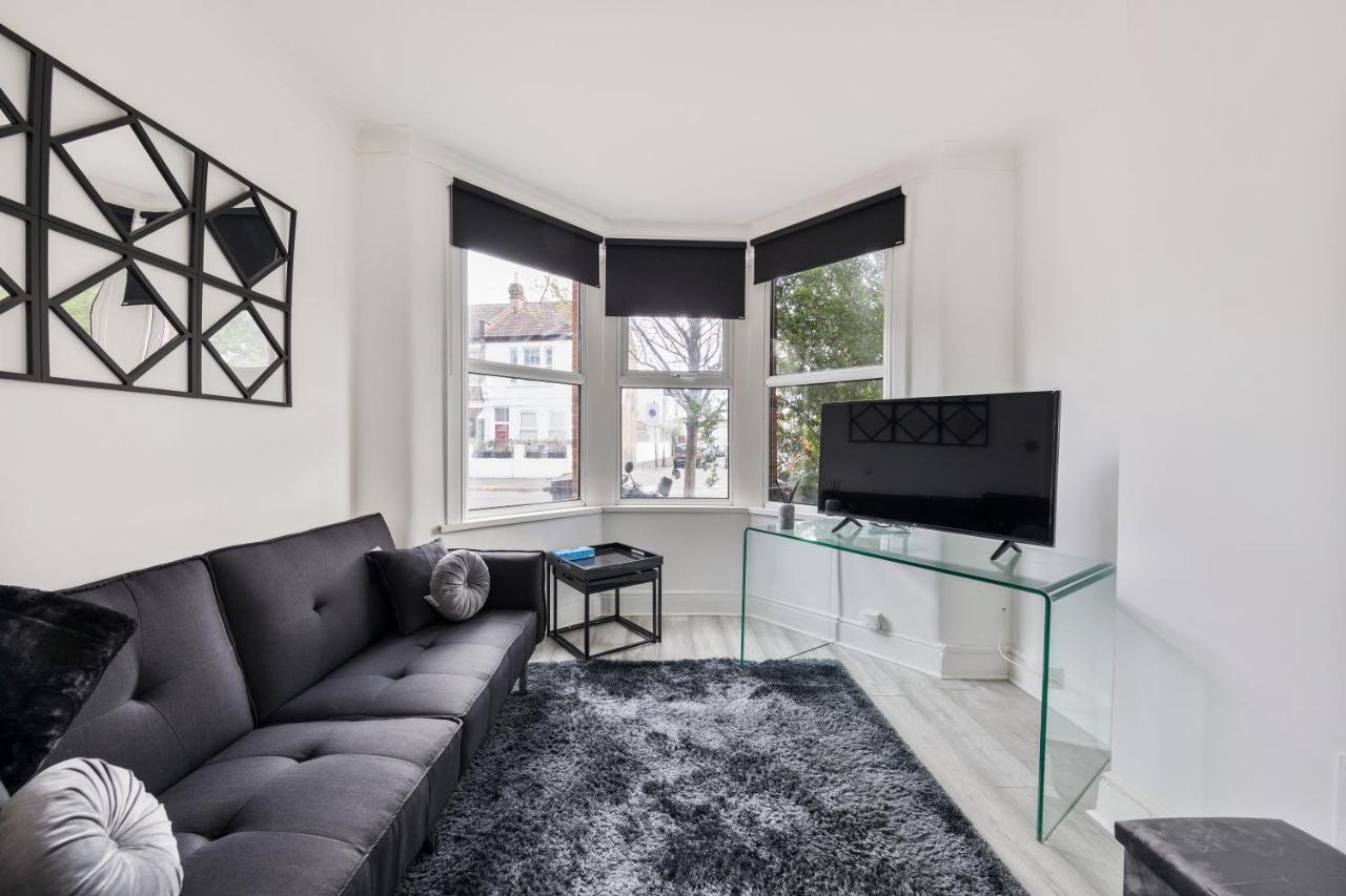 Beautifully Modern 2-Bed Apartment W/Garden London Eksteriør billede