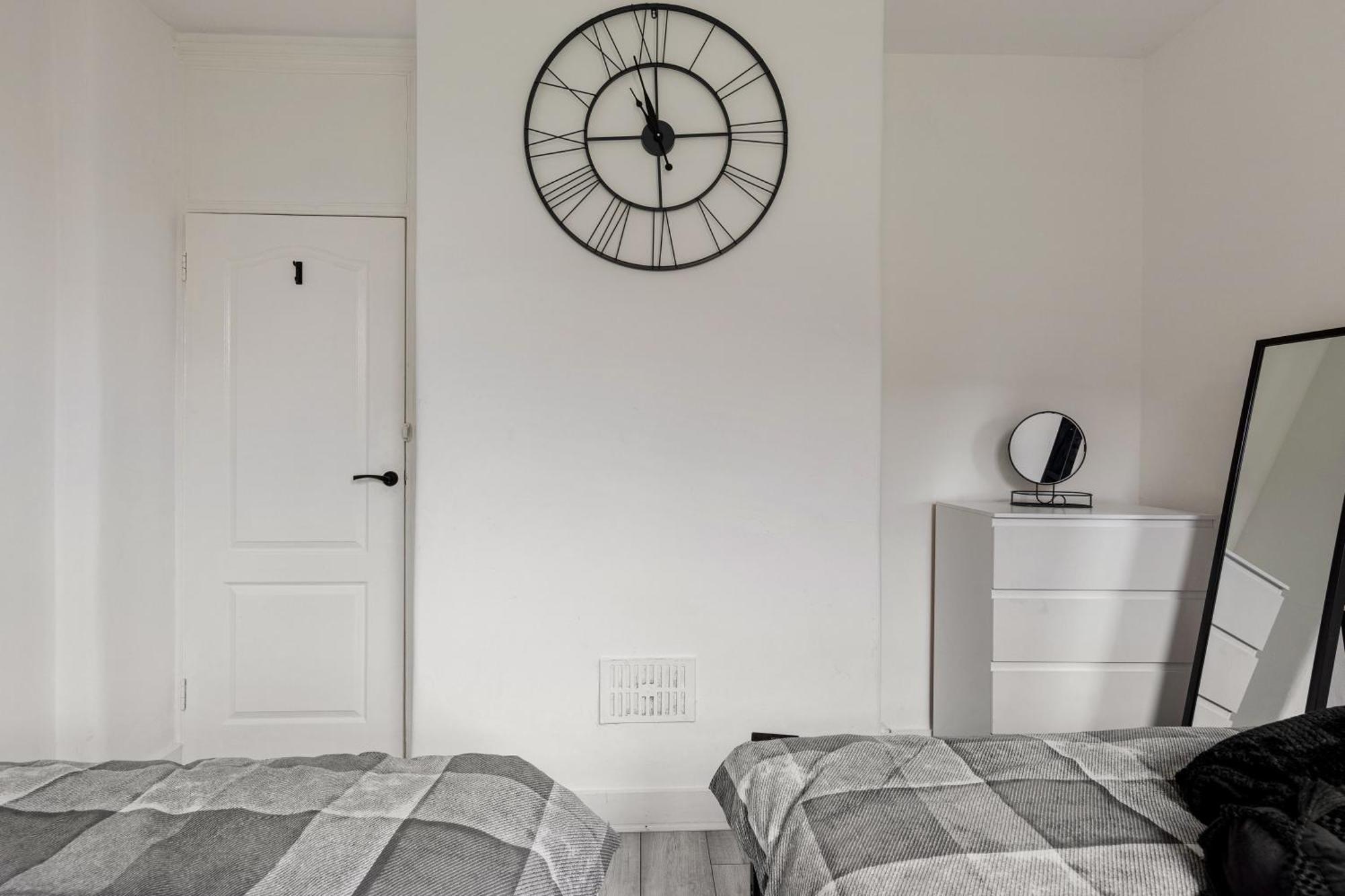 Beautifully Modern 2-Bed Apartment W/Garden London Eksteriør billede
